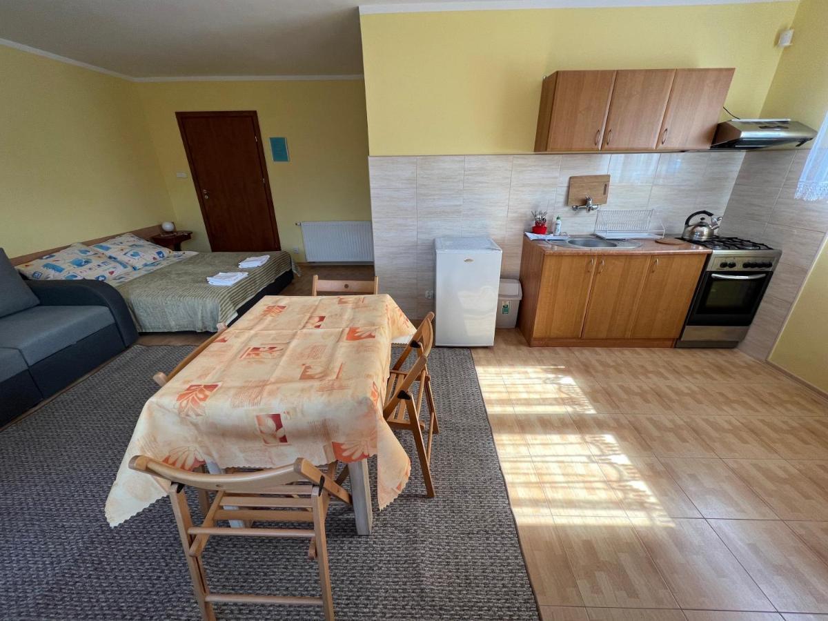 Pokoje Goscinne "U Oli" Władysławowo Exteriör bild