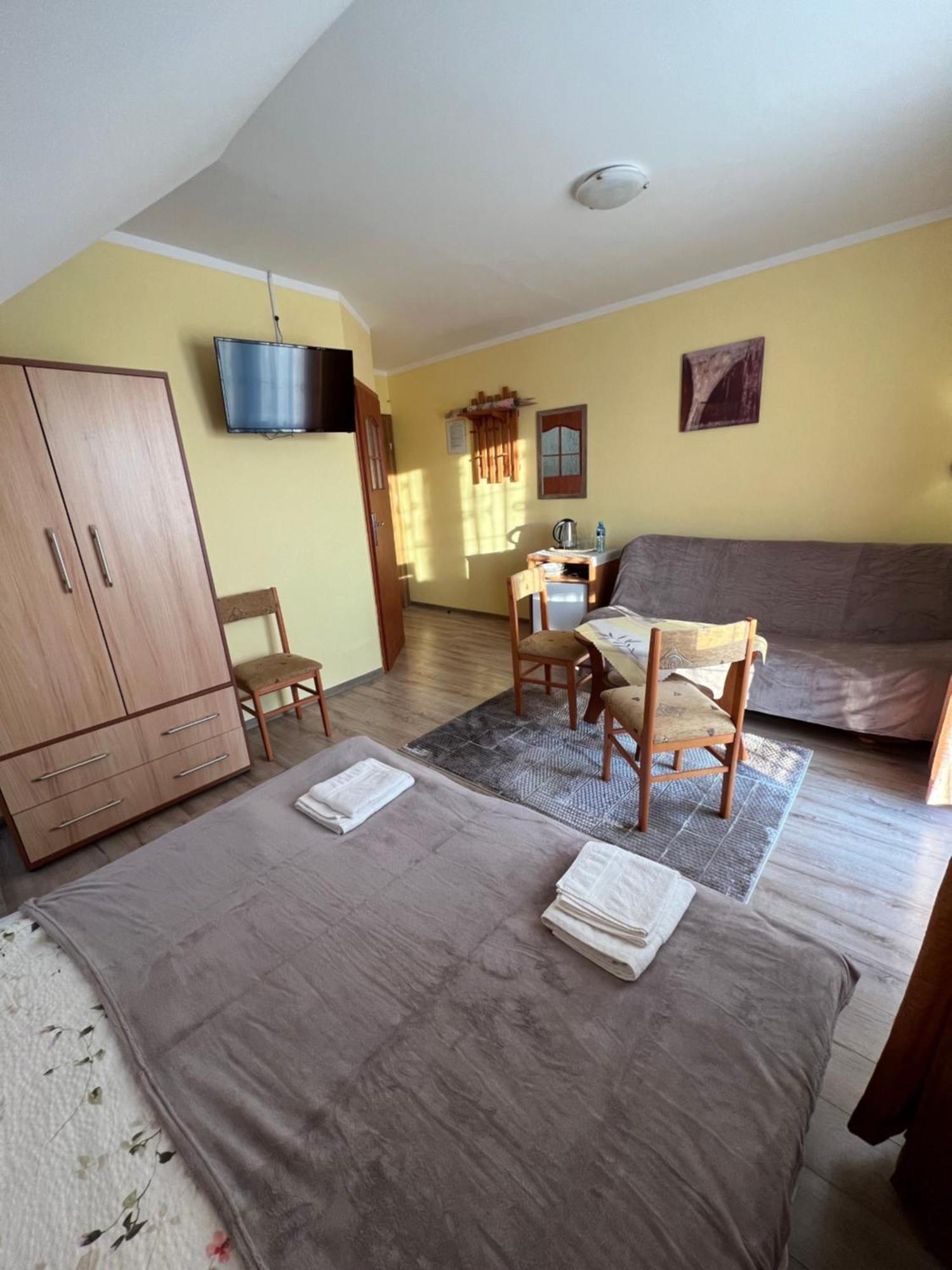 Pokoje Goscinne "U Oli" Władysławowo Exteriör bild